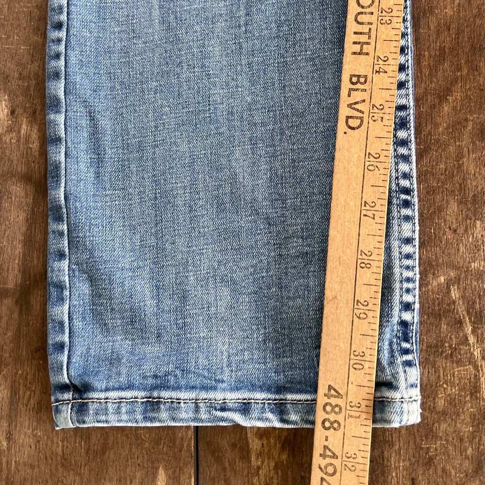 Moonshine Spirit by Brad Paisley Light Wash Slim Straight Stretch Denim 30x31 - Picture 14 of 16